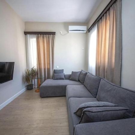 Rooms By Klajdi Σαράντα Εξωτερικό φωτογραφία
